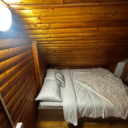Popi 2 Apartment
